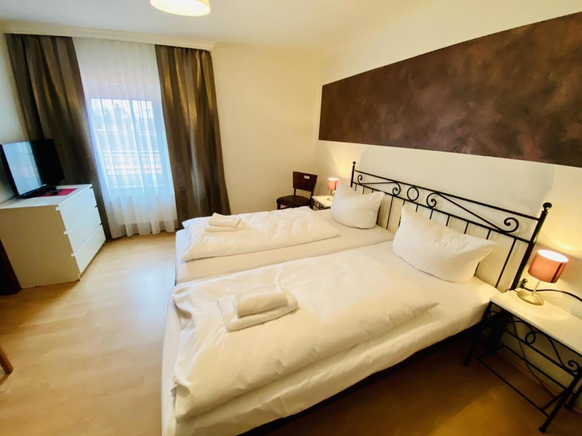 Doppelzimmer Brunch, Direkt Am Alten Strom Rostock Esterno foto